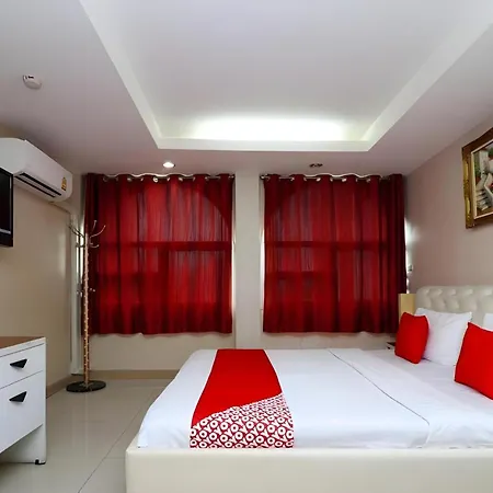 Diamond Residence Silom Bangkok Exterior foto